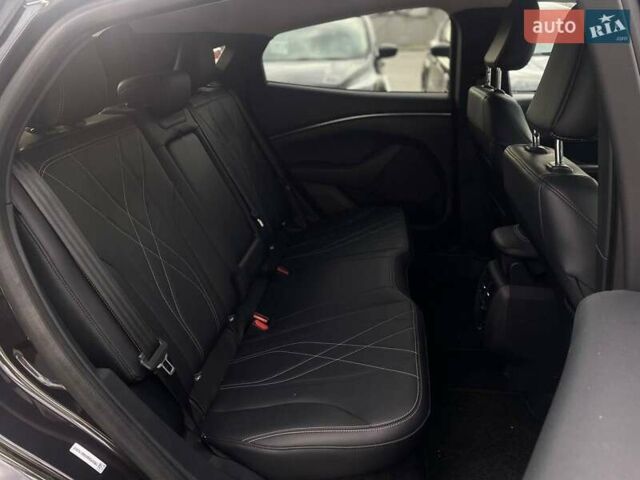 Чорний Форд Mustang Mach-E, об'ємом двигуна 0 л та пробігом 49 тис. км за 26790 $, фото 20 на Automoto.ua