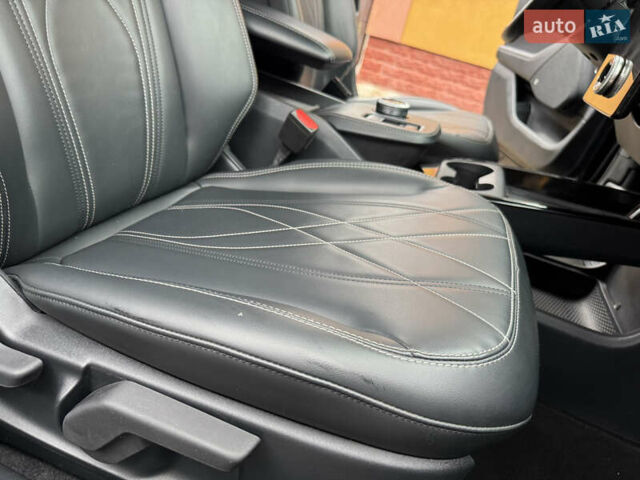 Черный Форд Mustang Mach-E, объемом двигателя 0 л и пробегом 150 тыс. км за 19999 $, фото 25 на Automoto.ua