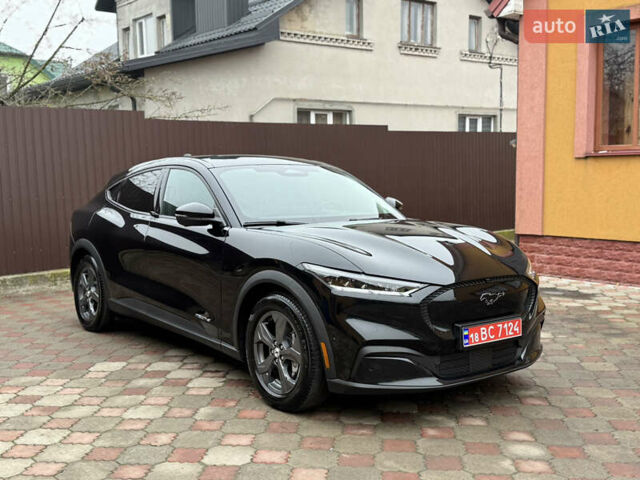 Черный Форд Mustang Mach-E, объемом двигателя 0 л и пробегом 150 тыс. км за 19999 $, фото 3 на Automoto.ua