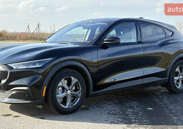 Черный Форд Mustang Mach-E, объемом двигателя 0 л и пробегом 118 тыс. км за 23000 $, фото 5 на Automoto.ua