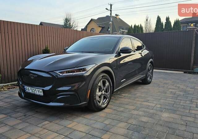 Черный Форд Mustang Mach-E, объемом двигателя 0 л и пробегом 34 тыс. км за 21000 $, фото 2 на Automoto.ua