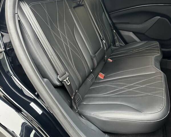 Чорний Форд Mustang Mach-E, об'ємом двигуна 0 л та пробігом 171 тис. км за 22700 $, фото 43 на Automoto.ua