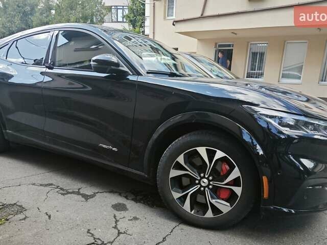 Чорний Форд Mustang Mach-E, об'ємом двигуна 0 л та пробігом 57 тис. км за 25500 $, фото 14 на Automoto.ua