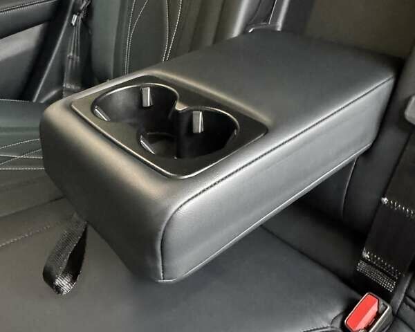 Чорний Форд Mustang Mach-E, об'ємом двигуна 0 л та пробігом 171 тис. км за 22700 $, фото 46 на Automoto.ua