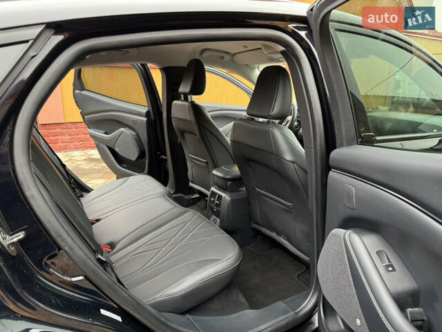 Черный Форд Mustang Mach-E, объемом двигателя 0 л и пробегом 150 тыс. км за 19999 $, фото 19 на Automoto.ua