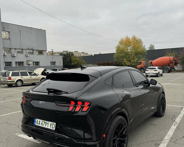 Форд Mustang Mach-E 2021 в Киеве на Automoto.ua Черный Форд Mustang Mach-E, объемом двигателя 0 л и пробегом 72 тыс. км за 30500 $, фото 4 на Automoto.ua