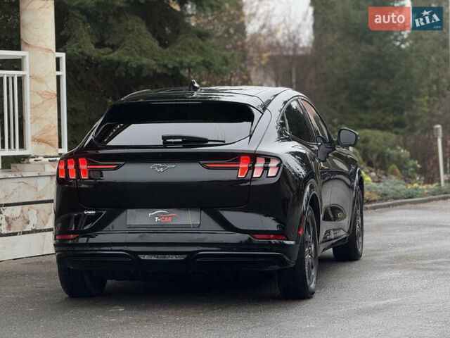 Чорний Форд Mustang Mach-E, об'ємом двигуна 0 л та пробігом 98 тис. км за 25900 $, фото 17 на Automoto.ua