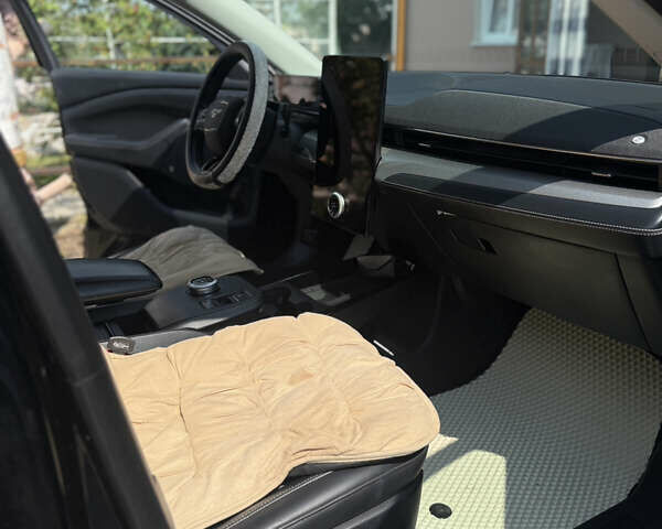 Чорний Форд Mustang Mach-E, об'ємом двигуна 0 л та пробігом 250 тис. км за 20000 $, фото 9 на Automoto.ua
