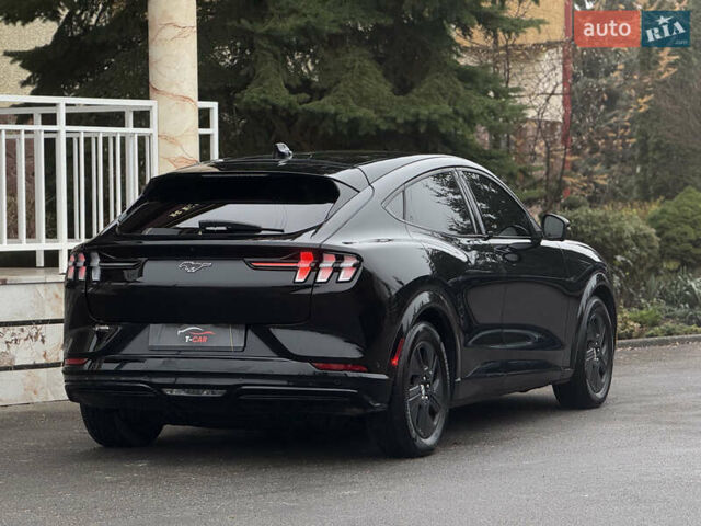 Чорний Форд Mustang Mach-E, об'ємом двигуна 0 л та пробігом 98 тис. км за 25900 $, фото 12 на Automoto.ua