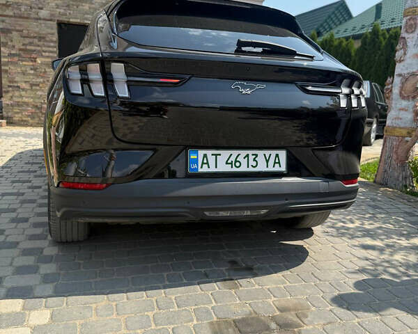 Черный Форд Mustang Mach-E, объемом двигателя 0 л и пробегом 200 тыс. км за 23000 $, фото 3 на Automoto.ua
