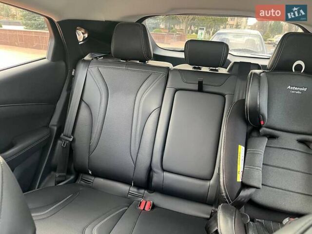 Черный Форд Mustang Mach-E, объемом двигателя 0 л и пробегом 46 тыс. км за 26900 $, фото 16 на Automoto.ua