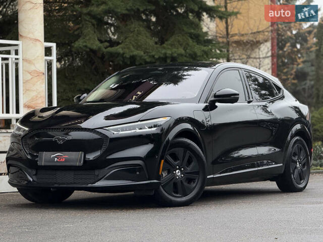 Чорний Форд Mustang Mach-E, об'ємом двигуна 0 л та пробігом 98 тис. км за 25900 $, фото 4 на Automoto.ua