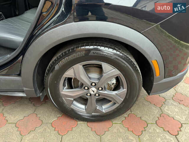 Черный Форд Mustang Mach-E, объемом двигателя 0 л и пробегом 150 тыс. км за 19999 $, фото 16 на Automoto.ua