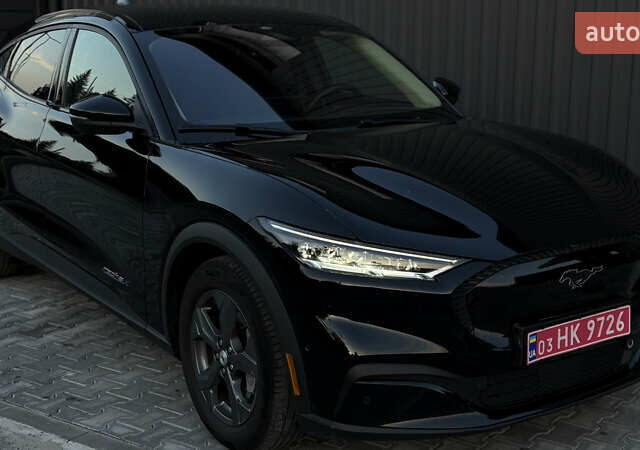 Черный Форд Mustang Mach-E, объемом двигателя 0 л и пробегом 186 тыс. км за 23500 $, фото 2 на Automoto.ua