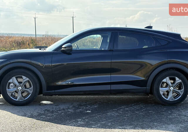Черный Форд Mustang Mach-E, объемом двигателя 0 л и пробегом 118 тыс. км за 23000 $, фото 6 на Automoto.ua