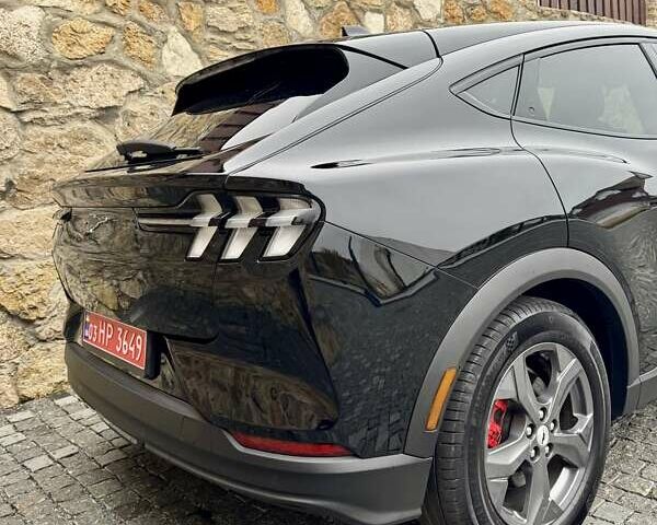Чорний Форд Mustang Mach-E, об'ємом двигуна 0 л та пробігом 171 тис. км за 22700 $, фото 19 на Automoto.ua