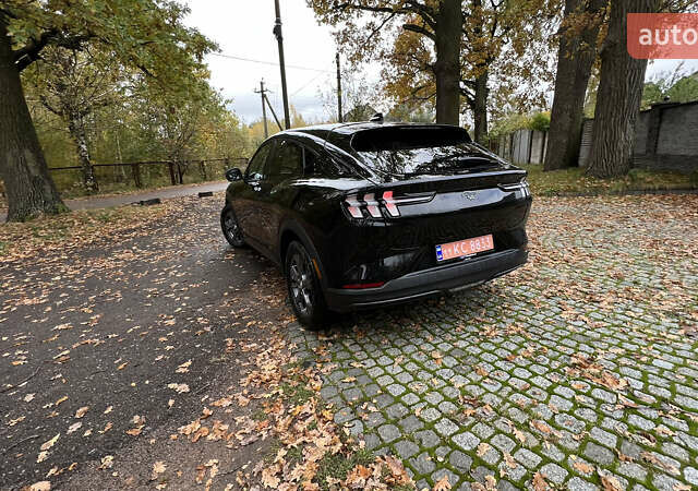 Черный Форд Mustang Mach-E, объемом двигателя 0 л и пробегом 72 тыс. км за 22350 $, фото 35 на Automoto.ua