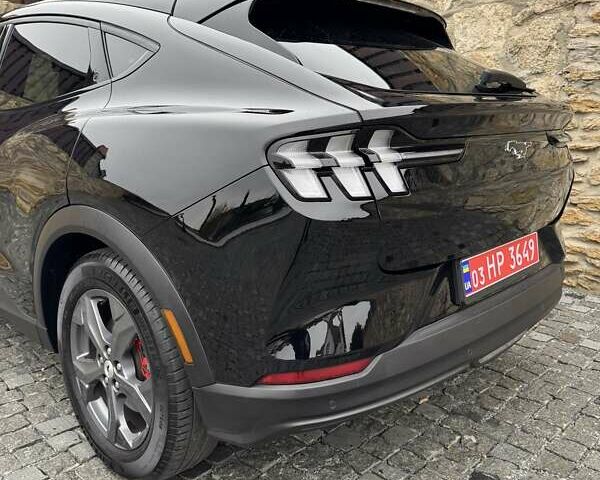 Чорний Форд Mustang Mach-E, об'ємом двигуна 0 л та пробігом 171 тис. км за 22700 $, фото 18 на Automoto.ua