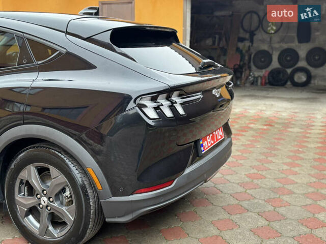 Черный Форд Mustang Mach-E, объемом двигателя 0 л и пробегом 150 тыс. км за 19999 $, фото 49 на Automoto.ua