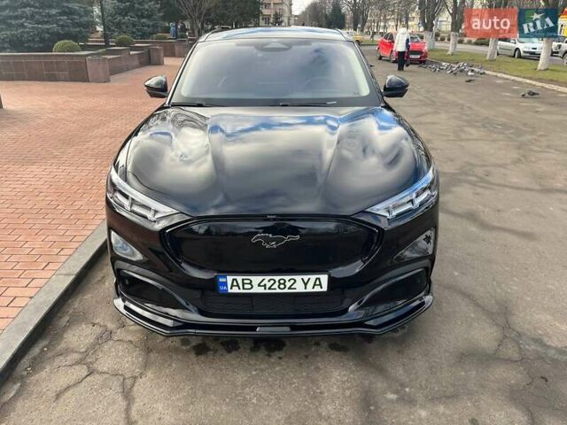 Черный Форд Mustang Mach-E, объемом двигателя 0 л и пробегом 46 тыс. км за 26900 $, фото 6 на Automoto.ua