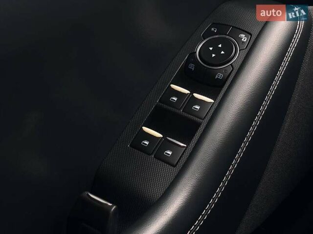 Чорний Форд Mustang Mach-E, об'ємом двигуна 0 л та пробігом 49 тис. км за 26790 $, фото 29 на Automoto.ua