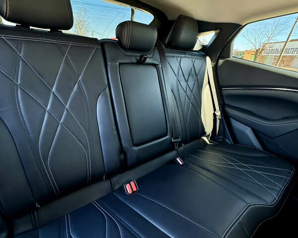 Черный Форд Mustang Mach-E, объемом двигателя 0 л и пробегом 43 тыс. км за 22000 $, фото 14 на Automoto.ua