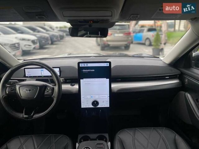 Чорний Форд Mustang Mach-E, об'ємом двигуна 0 л та пробігом 49 тис. км за 26790 $, фото 23 на Automoto.ua