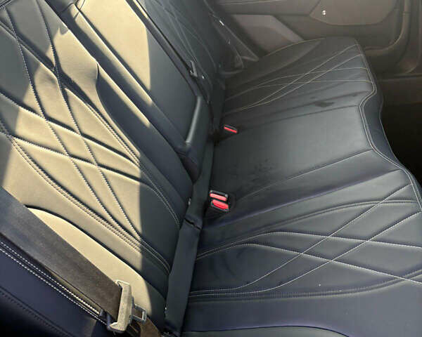 Черный Форд Mustang Mach-E, объемом двигателя 0 л и пробегом 75 тыс. км за 20300 $, фото 25 на Automoto.ua