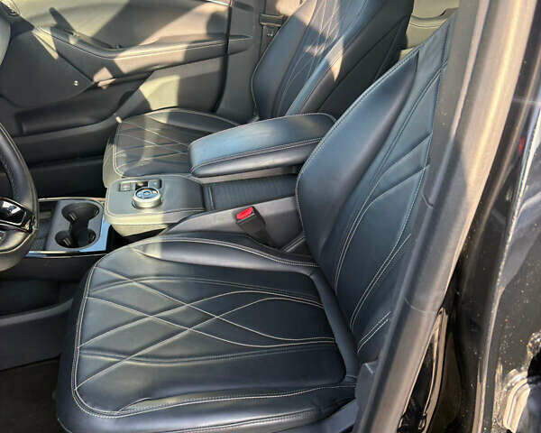 Черный Форд Mustang Mach-E, объемом двигателя 0 л и пробегом 75 тыс. км за 20300 $, фото 21 на Automoto.ua