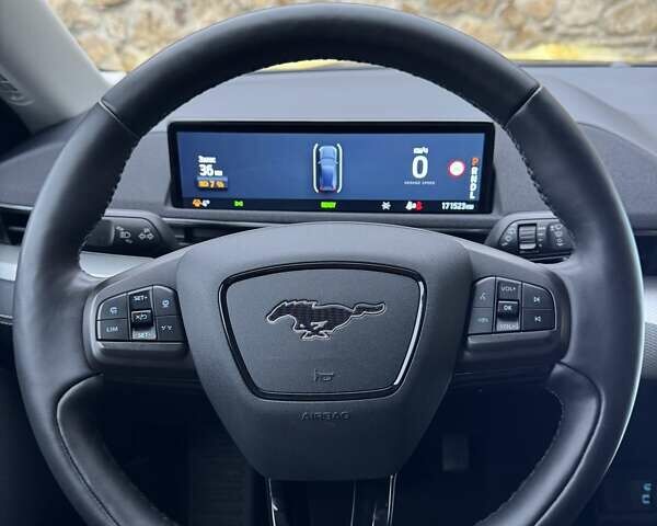 Чорний Форд Mustang Mach-E, об'ємом двигуна 0 л та пробігом 171 тис. км за 22700 $, фото 37 на Automoto.ua