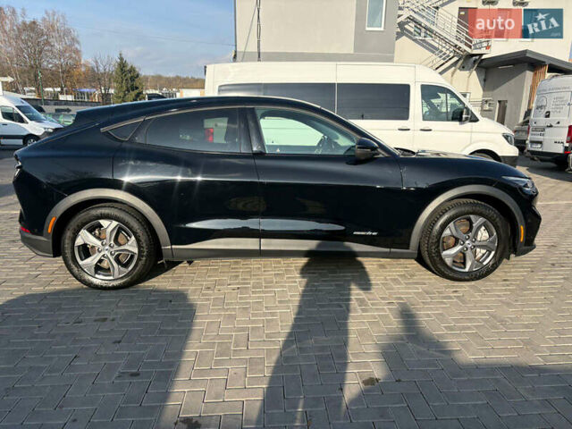 Черный Форд Mustang Mach-E, объемом двигателя 0 л и пробегом 75 тыс. км за 20300 $, фото 4 на Automoto.ua