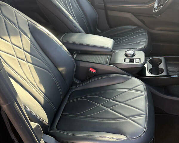 Черный Форд Mustang Mach-E, объемом двигателя 0 л и пробегом 75 тыс. км за 20300 $, фото 23 на Automoto.ua