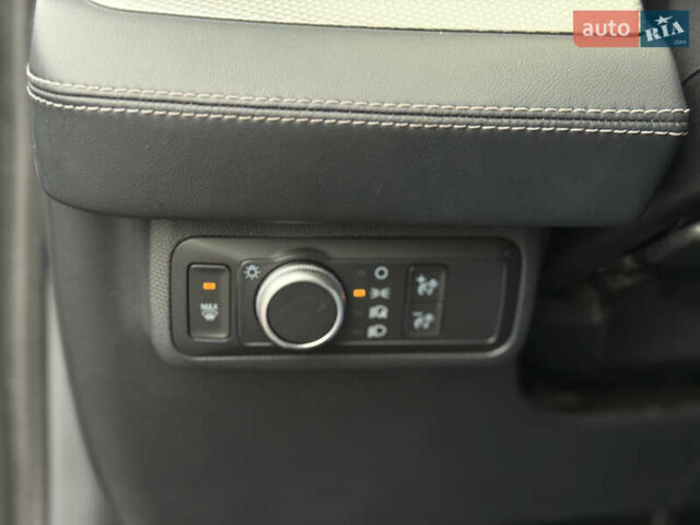 Чорний Форд Mustang Mach-E, об'ємом двигуна 0 л та пробігом 98 тис. км за 25900 $, фото 27 на Automoto.ua