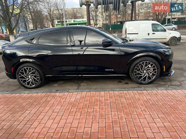 Черный Форд Mustang Mach-E, объемом двигателя 0 л и пробегом 46 тыс. км за 26900 $, фото 1 на Automoto.ua