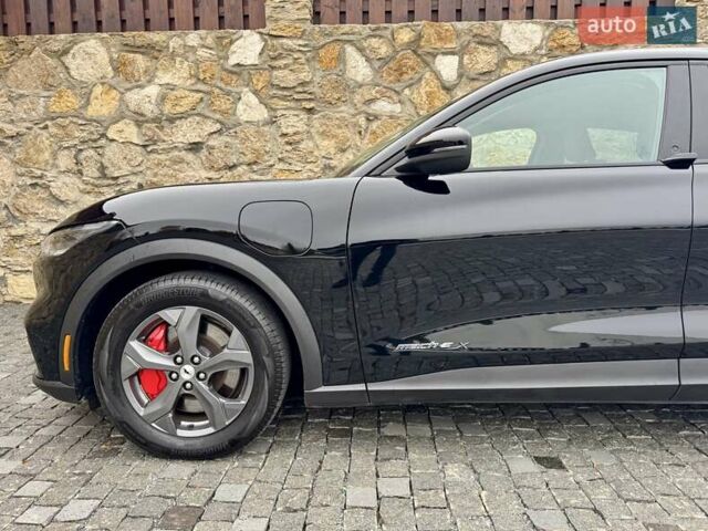 Чорний Форд Mustang Mach-E, об'ємом двигуна 0 л та пробігом 171 тис. км за 22700 $, фото 10 на Automoto.ua