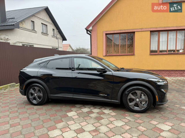 Черный Форд Mustang Mach-E, объемом двигателя 0 л и пробегом 150 тыс. км за 19999 $, фото 4 на Automoto.ua