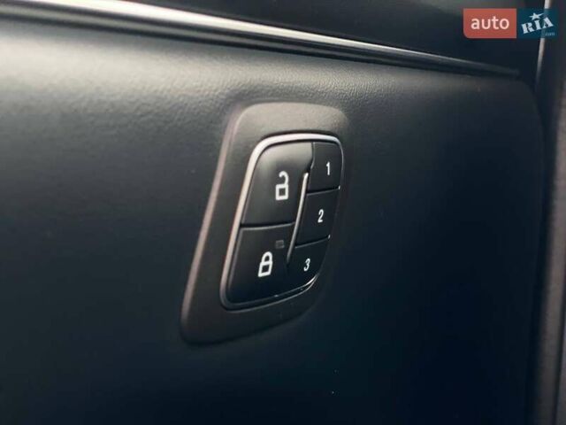 Чорний Форд Mustang Mach-E, об'ємом двигуна 0 л та пробігом 49 тис. км за 26790 $, фото 34 на Automoto.ua