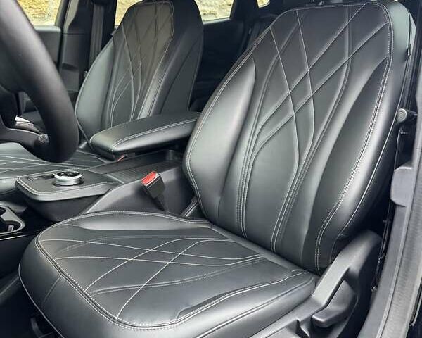 Чорний Форд Mustang Mach-E, об'ємом двигуна 0 л та пробігом 171 тис. км за 22700 $, фото 33 на Automoto.ua