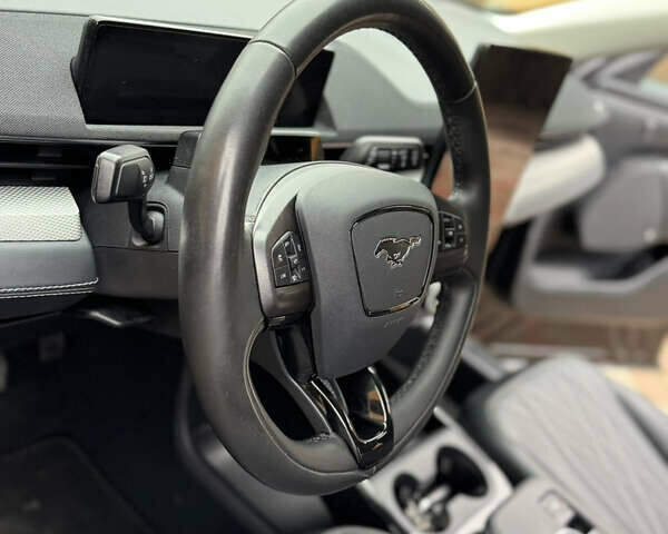 Черный Форд Mustang Mach-E, объемом двигателя 0 л и пробегом 150 тыс. км за 19999 $, фото 30 на Automoto.ua
