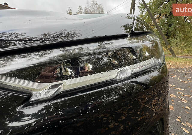 Черный Форд Mustang Mach-E, объемом двигателя 0 л и пробегом 72 тыс. км за 22350 $, фото 26 на Automoto.ua