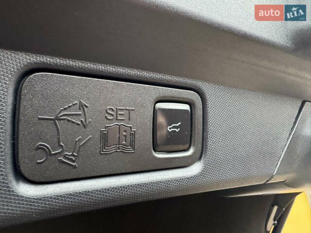 Черный Форд Mustang Mach-E, объемом двигателя 0 л и пробегом 150 тыс. км за 19999 $, фото 38 на Automoto.ua