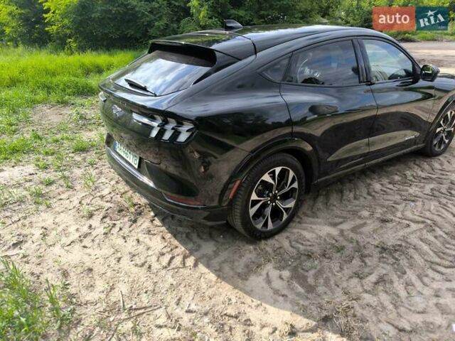 Черный Форд Mustang Mach-E, объемом двигателя 0 л и пробегом 171 тыс. км за 24500 $, фото 6 на Automoto.ua