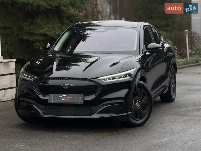Чорний Форд Mustang Mach-E, об'ємом двигуна 0 л та пробігом 98 тис. км за 25900 $, фото 2 на Automoto.ua