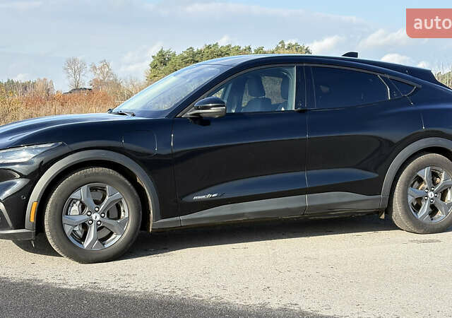 Черный Форд Mustang Mach-E, объемом двигателя 0 л и пробегом 118 тыс. км за 23000 $, фото 12 на Automoto.ua