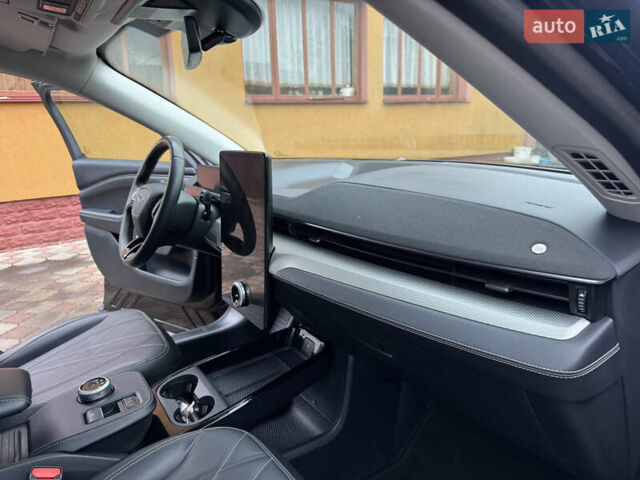 Чорний Форд Mustang Mach-E, об'ємом двигуна 0 л та пробігом 150 тис. км за 20999 $, фото 26 на Automoto.ua