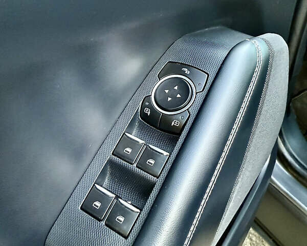 Форд Mustang Mach-E 2021 у Києві на Automoto.ua Чорний Форд Mustang Mach-E, об'ємом двигуна 0 л та пробігом 83 тис. км за 22650 $, фото 41 на Automoto.ua