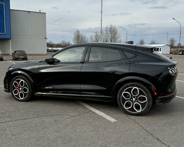 Чорний Форд Mustang Mach-E, об'ємом двигуна 0 л та пробігом 77 тис. км за 32000 $, фото 7 на Automoto.ua