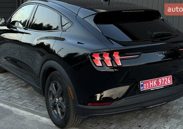 Черный Форд Mustang Mach-E, объемом двигателя 0 л и пробегом 186 тыс. км за 23500 $, фото 9 на Automoto.ua