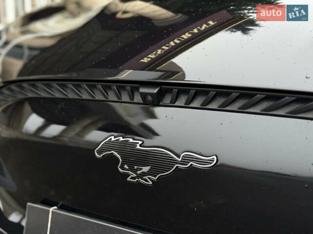 Чорний Форд Mustang Mach-E, об'ємом двигуна 0 л та пробігом 98 тис. км за 25900 $, фото 10 на Automoto.ua