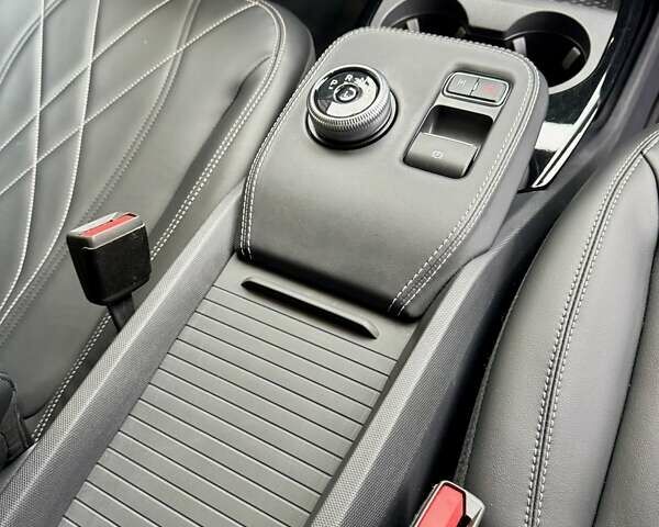 Чорний Форд Mustang Mach-E, об'ємом двигуна 0 л та пробігом 171 тис. км за 22700 $, фото 38 на Automoto.ua